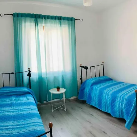 Casa Del Colle, Con Parcheggio Privato Sul Mare! Feriehus