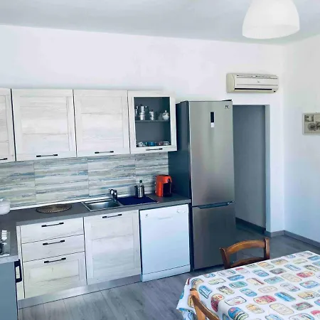 Nyaraló Casa Del Colle, Con Parcheggio Privato Sul Mare! *